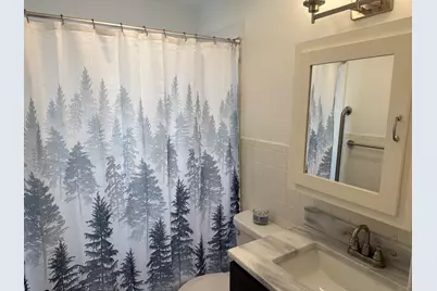 2122 N Church Street, Rockford, IL 61103 - Photo 9