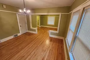 210 N London Ave, Rockford, IL 61107 - Photo 3