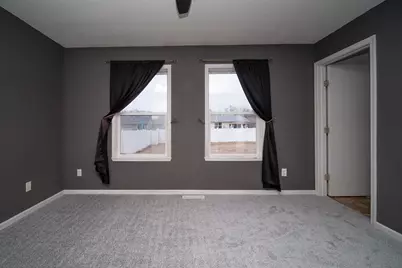 646 Cassandra Way, South Beloit, IL 61080 - Photo 7