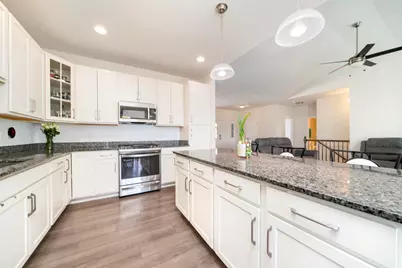 429 E Dekalb Drive, Maple Park, IL 60151 - Photo 13