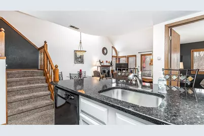 23 Oak Glen Drive, Galena, IL 61036 - Photo 7