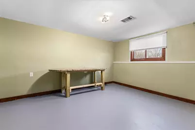 5860 Kirkwood Circle, Rockford, IL 61109 - Photo 11