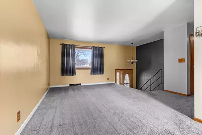 5860 Kirkwood Circle, Rockford, IL 61109 - Photo 3