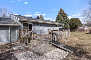 5860 Kirkwood Cir, Rockford, IL 61109 - Photo 15