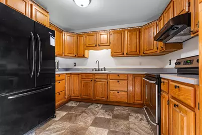 5860 Kirkwood Circle, Rockford, IL 61109 - Photo 5