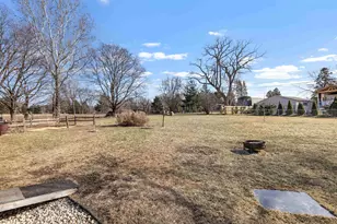 5860 Kirkwood Cir, Rockford, IL 61109 - Photo 17