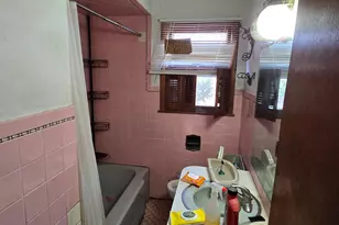 1442 S Blackhawk Ave, Freeport, IL 61032 - Photo 11