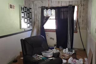 1442 S Blackhawk Ave, Freeport, IL 61032 - Photo 13