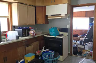 1442 S Blackhawk Ave, Freeport, IL 61032 - Photo 15