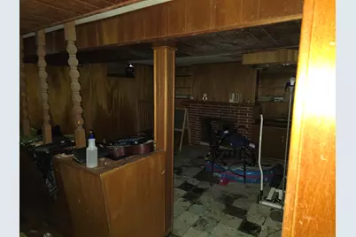 1442 S Blackhawk Avenue, Freeport, IL 61032 - Photo 9