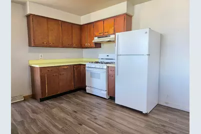 2802 8th St, Rockford, IL 61109 - Photo 9