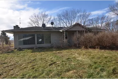 7722 Shirley, Cherry Valley, IL 61016 - Photo 5