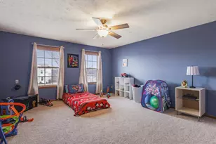 4593 Woodcrest Ln, Roscoe, IL 61073 - Photo 35