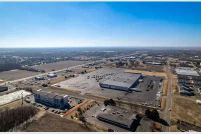 74Xx Rock Valley Parkway, Loves Park, IL 61111 - Photo 15