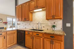 754 E Equestrian Point Dr, Oregon, IL 61061 - Photo 11