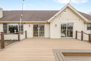 754 E Equestrian Point Dr, Oregon, IL 61061 - Photo 43