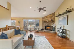 754 E Equestrian Point Dr, Oregon, IL 61061 - Photo 5