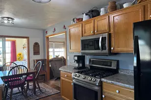 633 Park View St, Pecatonica, IL 61063 - Photo 21