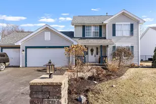 407 Wedgewood Ln Belvidere Il 61008, Belvidere, IL 61008 - Photo 1