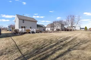 407 Wedgewood Ln Belvidere Il 61008, Belvidere, IL 61008 - Photo 17