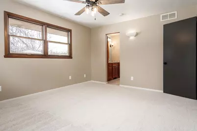 6747 Lynnhurst Lane, Roscoe, IL 61073 - Photo 41