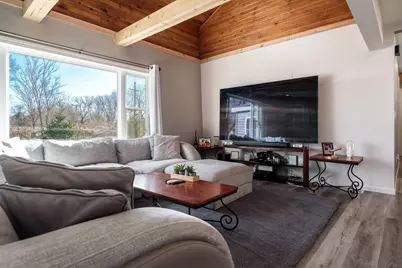 908 Hunter Road, Caledonia, IL 61011 - Photo 7