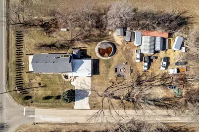 908 Hunter Road, Caledonia, IL 61011 - Photo 55