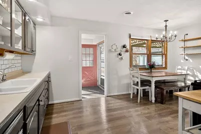 8056 W State Street, Rockford, IL 61102 - Photo 15