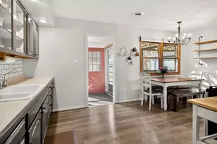 8056 W State St, Rockford, IL 61102 - Photo 15