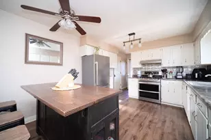 2529 Sierra Dr, Rockford, IL 61109 - Photo 7