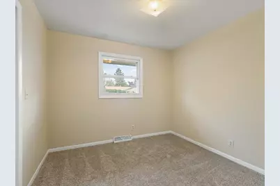 8420 Bobolink Drive, Machesney Park, IL 61115 - Photo 21