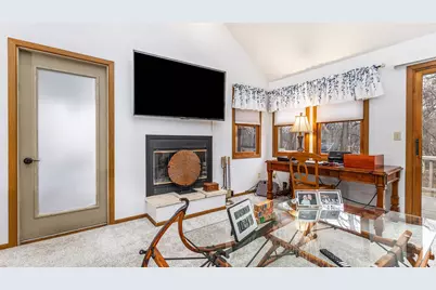 63 Oak Glen Drive, Galena, IL 61036 - Photo 7