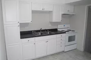 545 River Park Dr, Loves Park, IL 61111 - Photo 5