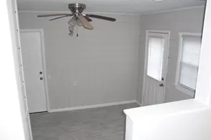 545 River Park Dr, Loves Park, IL 61111 - Photo 7