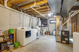 585 Knollwood Dr, Lake Summerset, IL 61019 - Photo 25