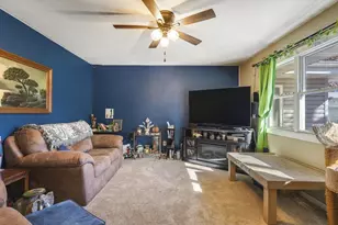 585 Knollwood Dr, Lake Summerset, IL 61019 - Photo 11