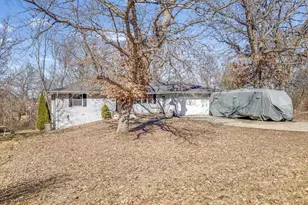 585 Knollwood Dr, Lake Summerset, IL 61019 - Photo 27