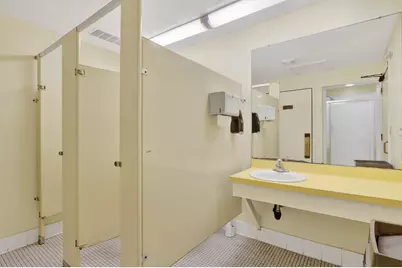 2929 Sunnyside #303A Drive, Rockford, IL 61114 - Photo 25