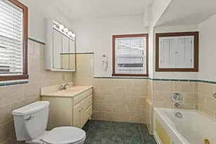 5165 Browns Beach Rd, Rockford, IL 61103 - Photo 33