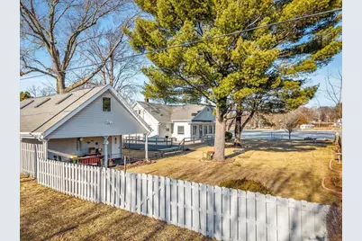 5165 Browns Beach Road, Rockford, IL 61103 - Photo 7