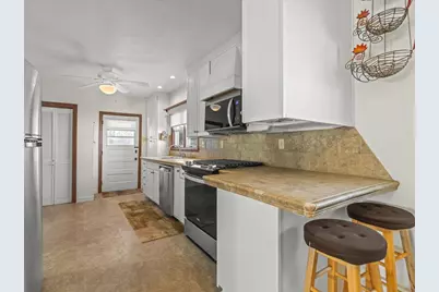 5165 Browns Beach Road, Rockford, IL 61103 - Photo 11