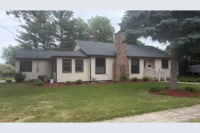 217 W Franklin Street, Rockton, IL 61072 - Photo 1