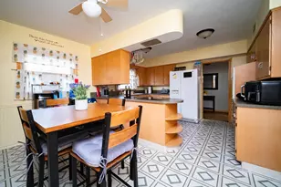 2710 Hickory Lawn Dr, Rockford, IL 61107 - Photo 13