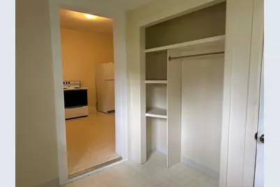 408 N West Avenue, Freeport, IL 61032 - Photo 17