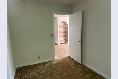 408 N West Avenue, Freeport, IL 61032 - Photo 39