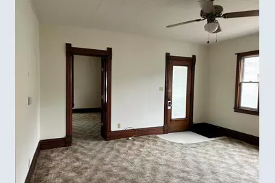 408 N West Avenue, Freeport, IL 61032 - Photo 5