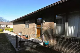6885 Redansa, Rockford, IL 61108 - Photo 23