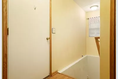 2420 Arnold Avenue, Rockford, IL 61108 - Photo 31