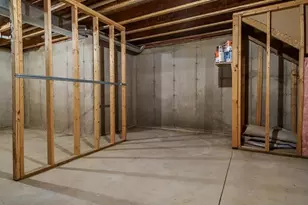 2420 Arnold Ave, Rockford, IL 61108 - Photo 39