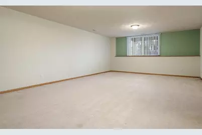 2420 Arnold Avenue, Rockford, IL 61108 - Photo 33